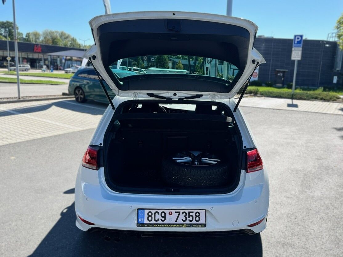 Volkswagen Golf Golf 7 2.0 TDI R-Line – fotografie 4