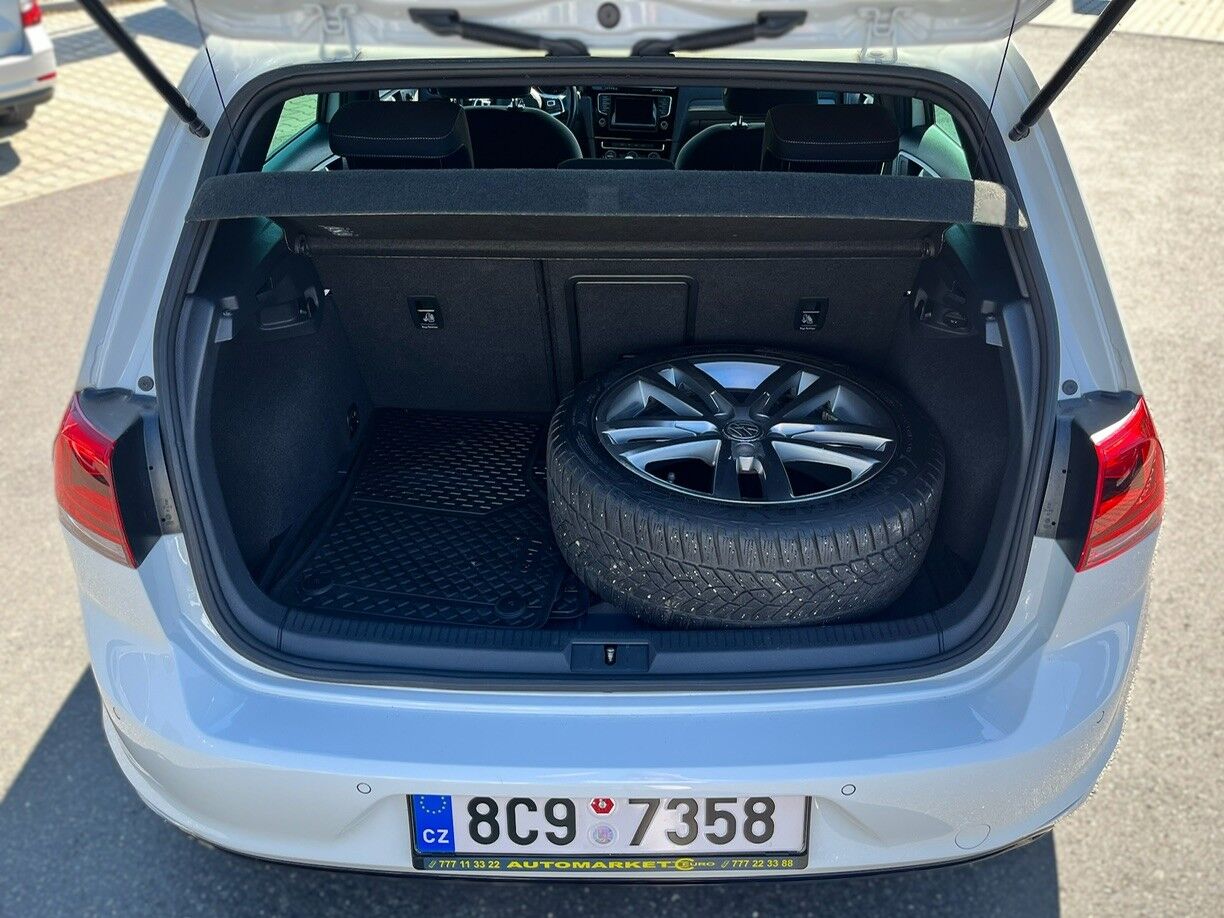 Volkswagen Golf Golf 7 2.0 TDI R-Line – fotografie 5