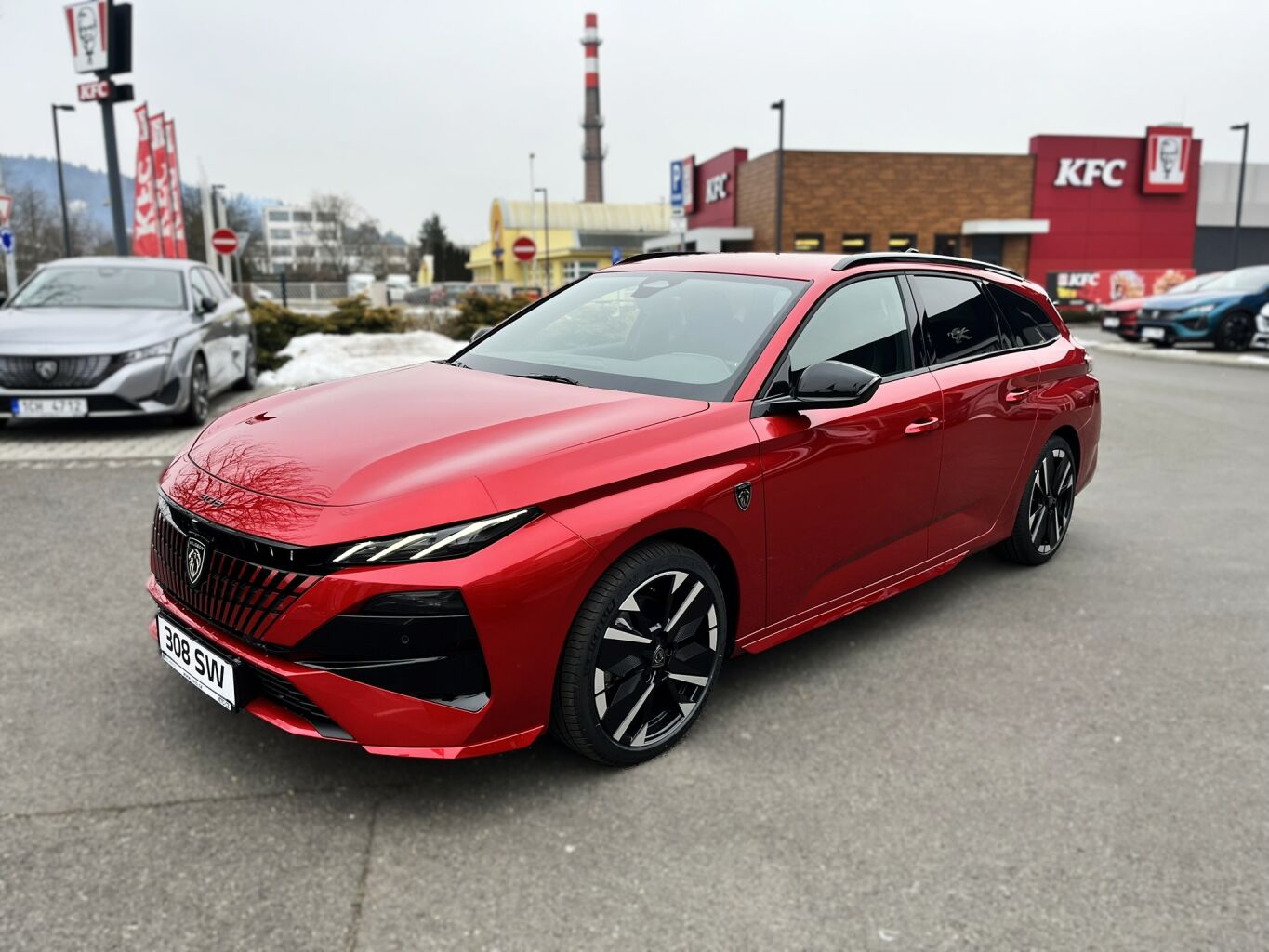 Peugeot 308 SW GT Hybrid 145 e-DCS6 – fotografie 3