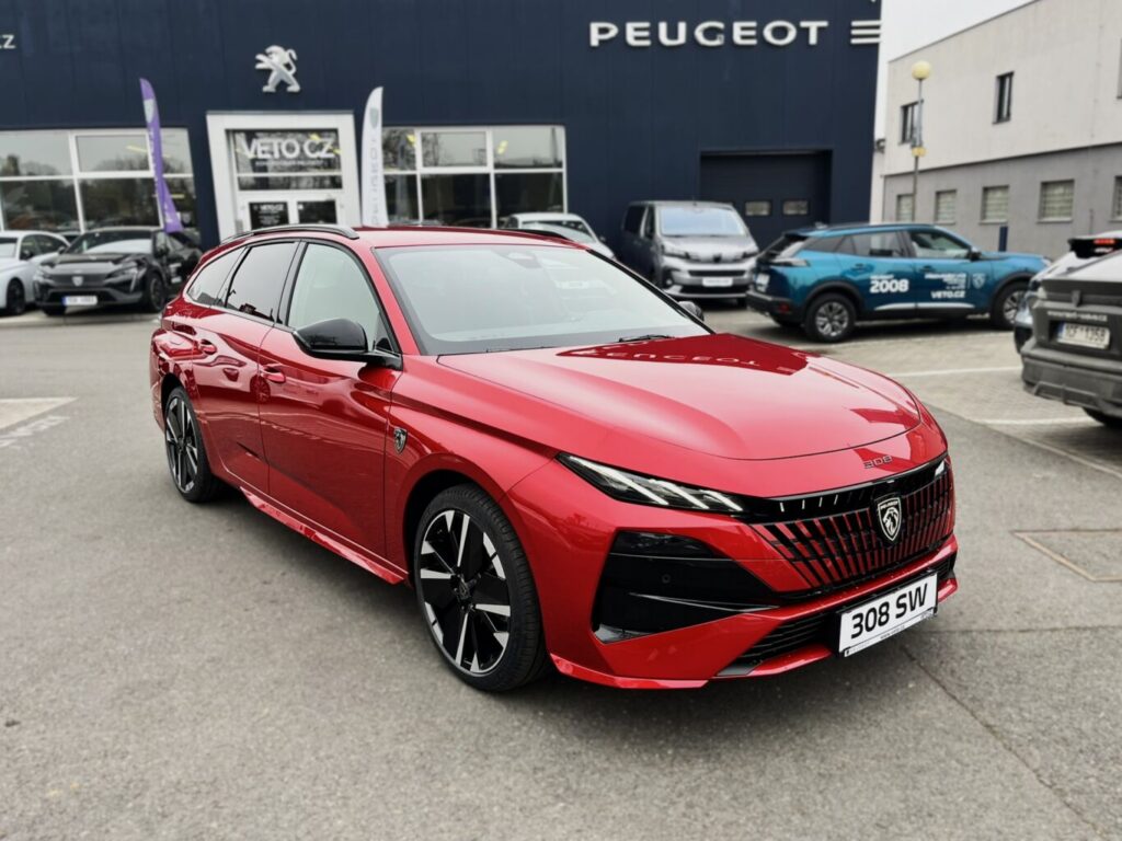 Peugeot 308 SW GT Hybrid 145 e-DCS6