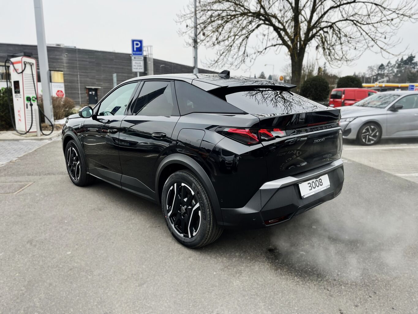 Peugeot 3008 GT Plug-in HYBRID 195 e-DCS7 – fotografie 4