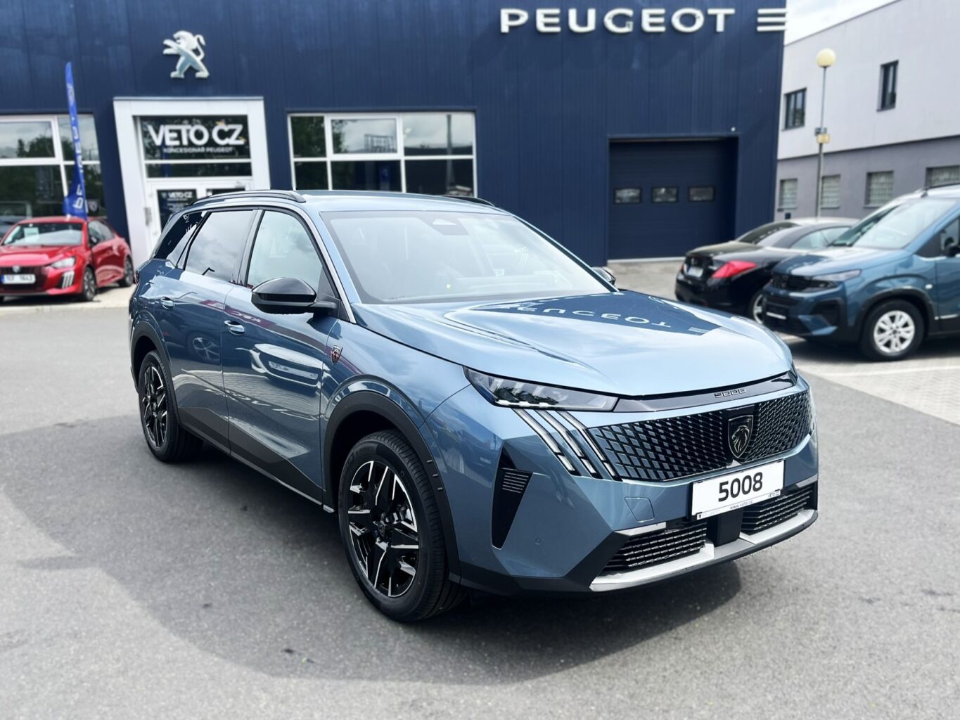 Peugeot 5008 GT Hybrid 145 e-DCS6