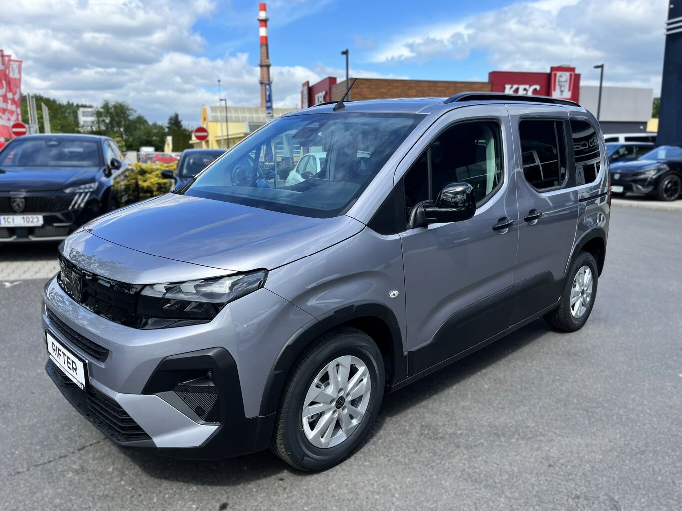 Peugeot Rifter ALLURE PureTech 110k MAN6 s homologací N1 – fotografie 3