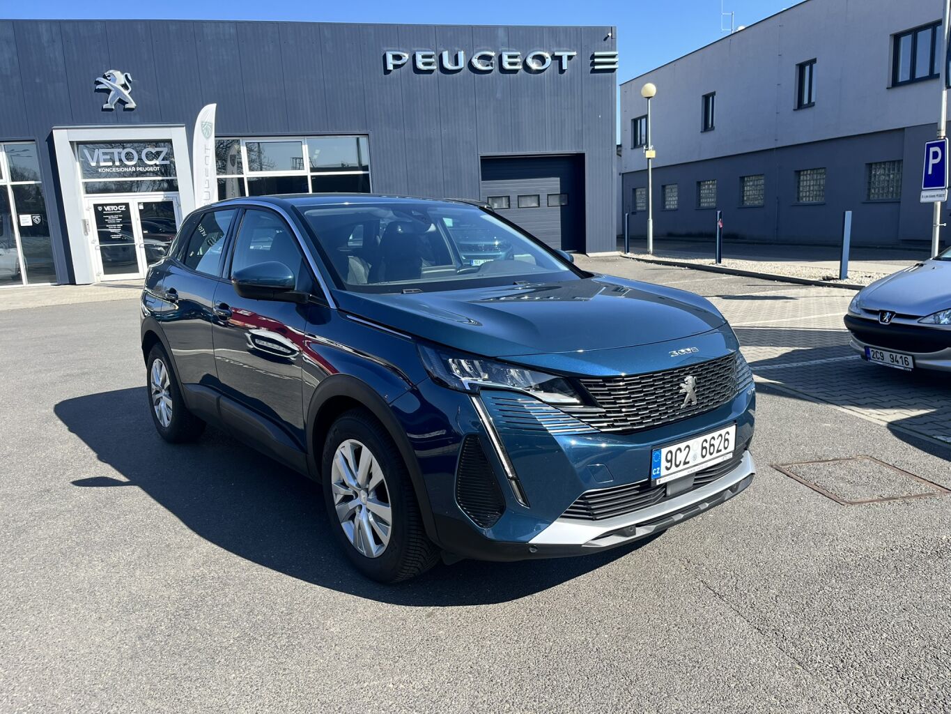 Peugeot 3008 1,5 HDi 130k EAT8 – fotografie 2