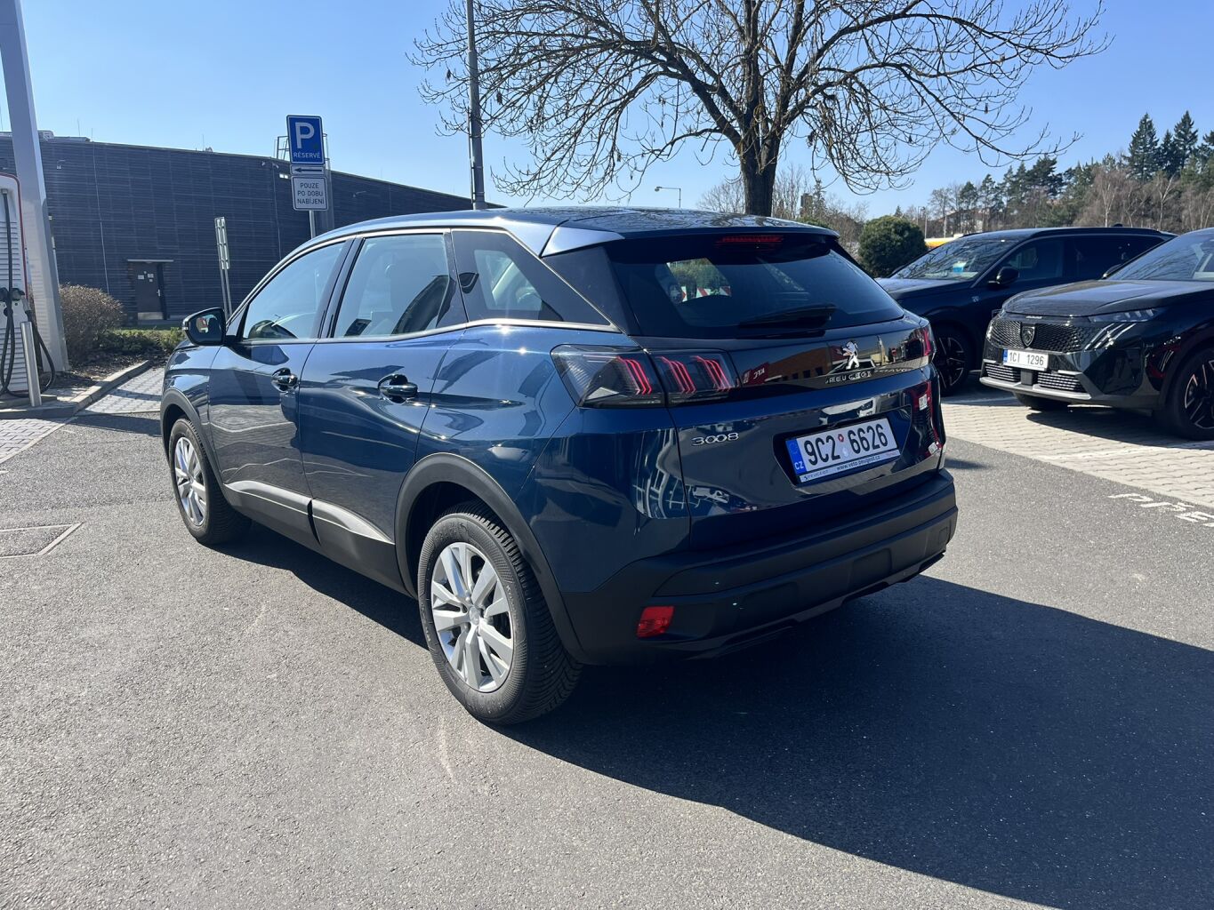 Peugeot 3008 1,5 HDi 130k EAT8 – fotografie 4