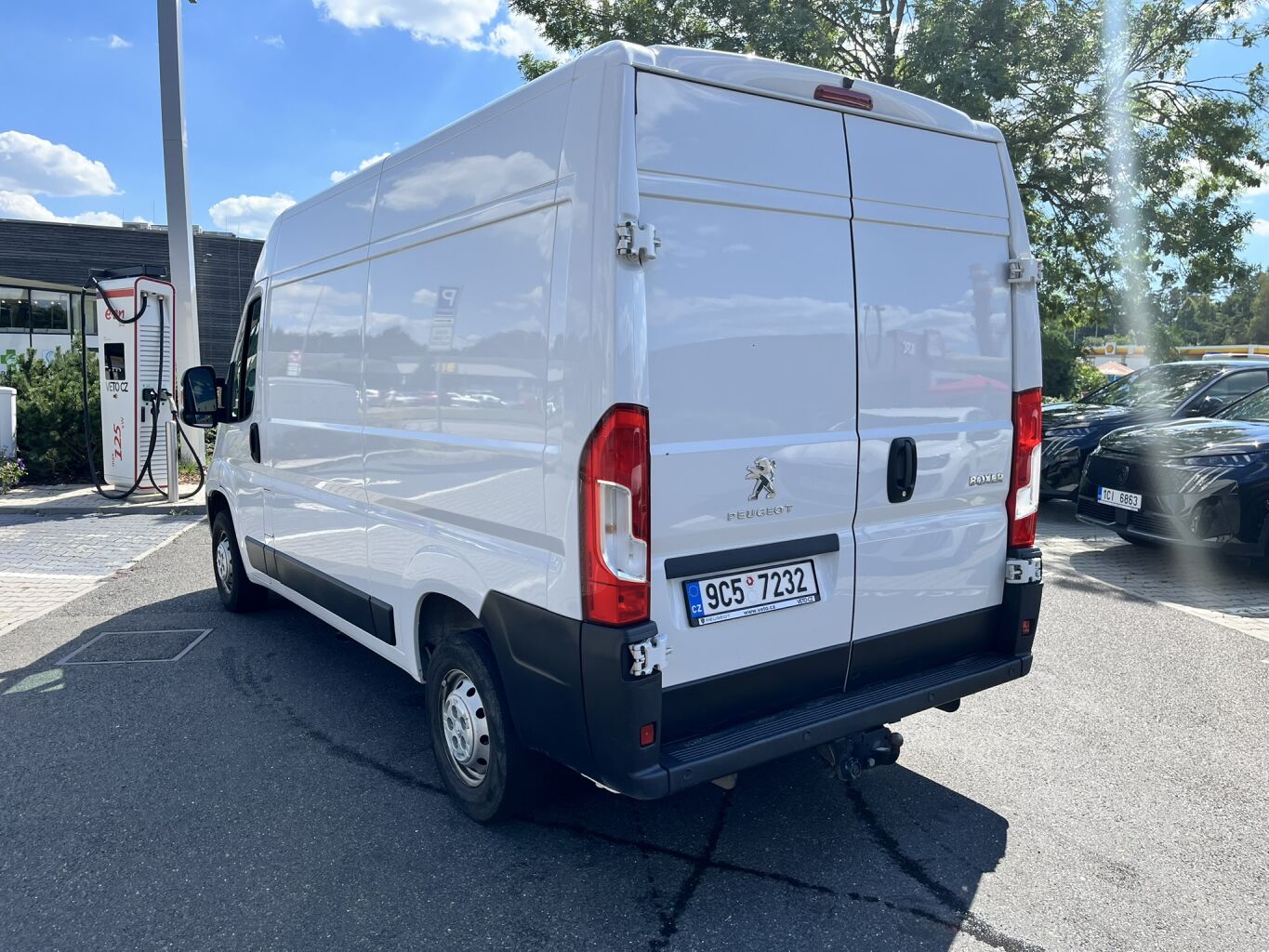 Peugeot Boxer 3300 L2H2 HDi 165k MAN6 – fotografie 3