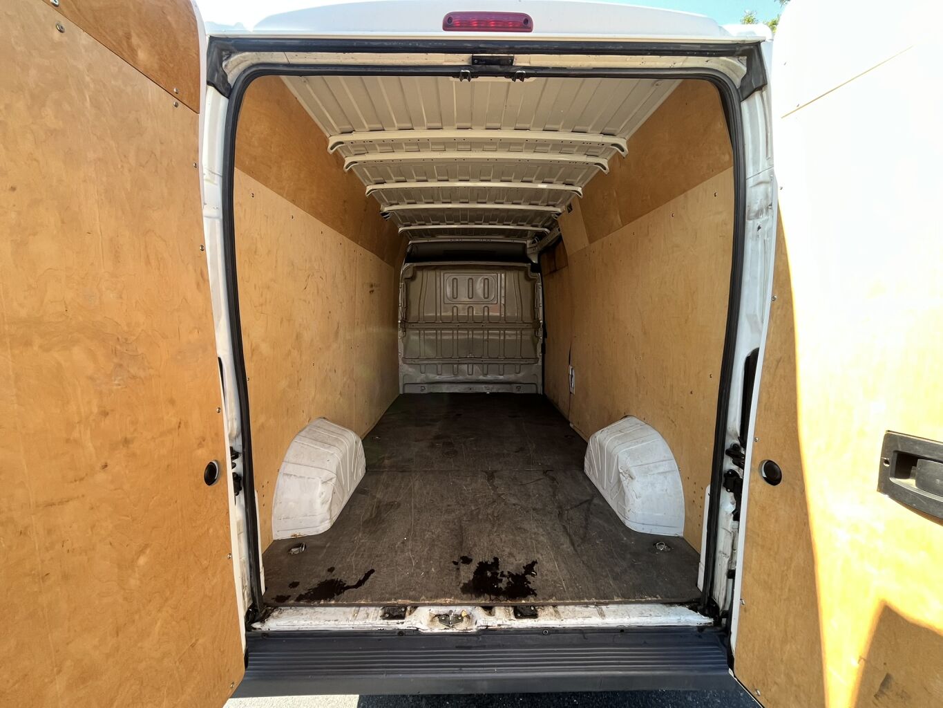 Peugeot Boxer Furgon ACTIVE 3500 L3H2 3.0 HDi 180k – fotografie 5