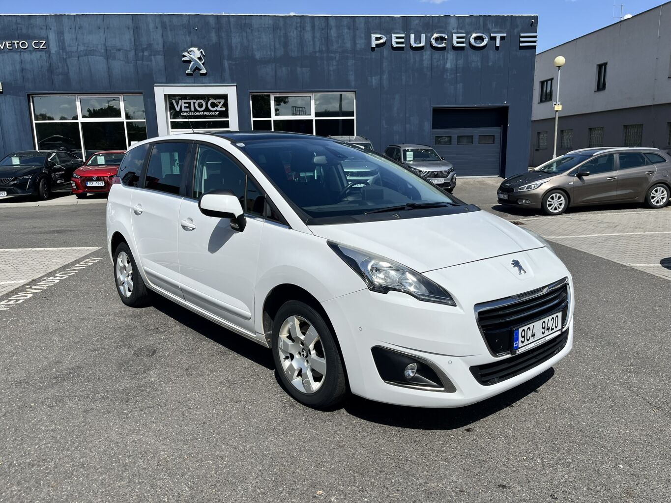 Peugeot 5008 ALLURE 2.0 HDi