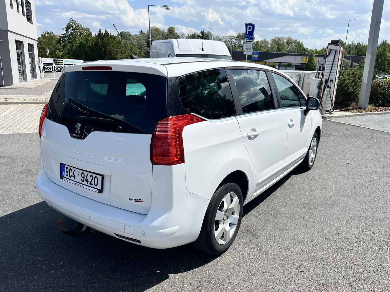 Peugeot 5008 ALLURE 2.0 HDi – fotografie 4