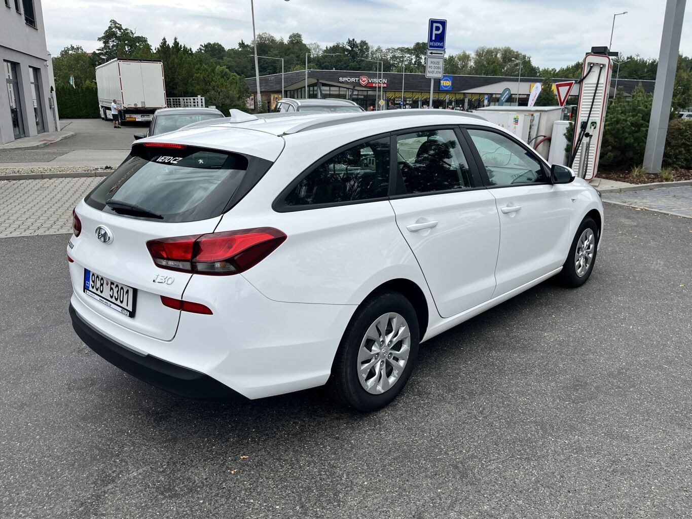Hyundai i30 i30 1,5 81 kW benzín – fotografie 4