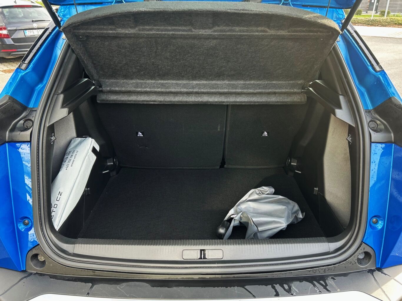 Peugeot 2008 1.2 PureTech MAN6 – fotografie 5
